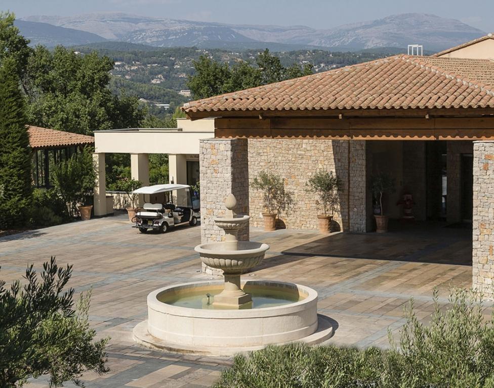 Terre Blanche Golf 5* Tourrettes